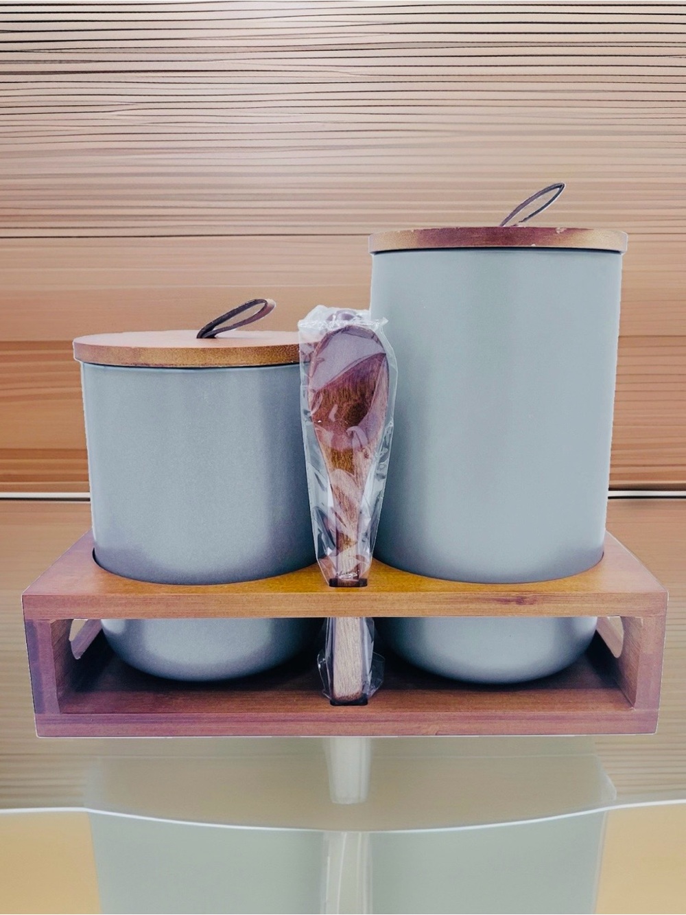 Gray Ceramic Canister Set of 2 with Lids, Wooden Stand & Spoons 35oz & 28oz NWOB